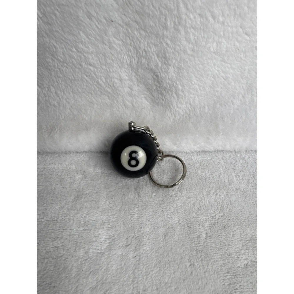 Vintage 8 Ball Pool Billiards Keychain Unisex OS Black Excellent